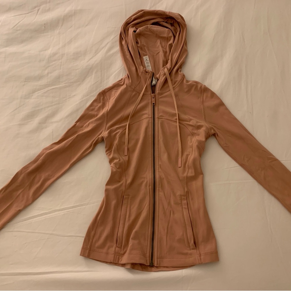 Women's Lululemon Nulu Pink Hooded Jacket